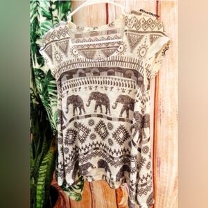 Bohemian elephant print flowy Tee